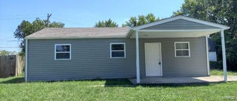 2 Saint Luke Property Photo