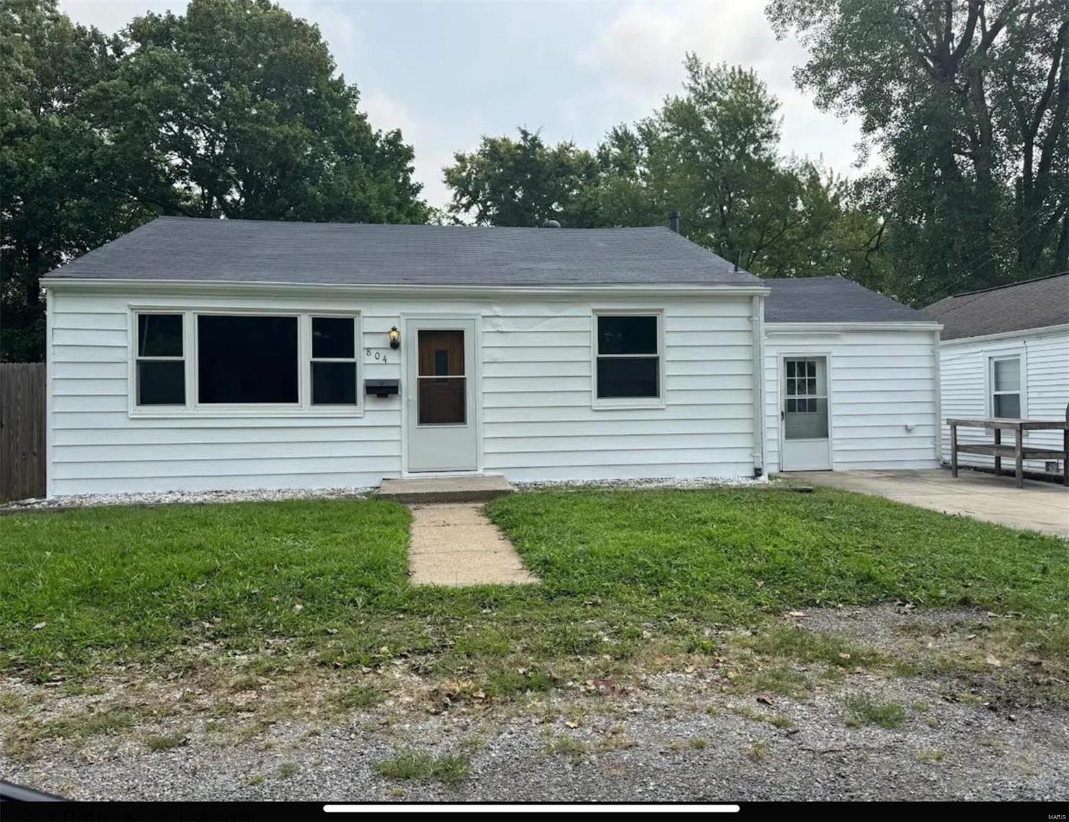 804 Dewey Property Photo
