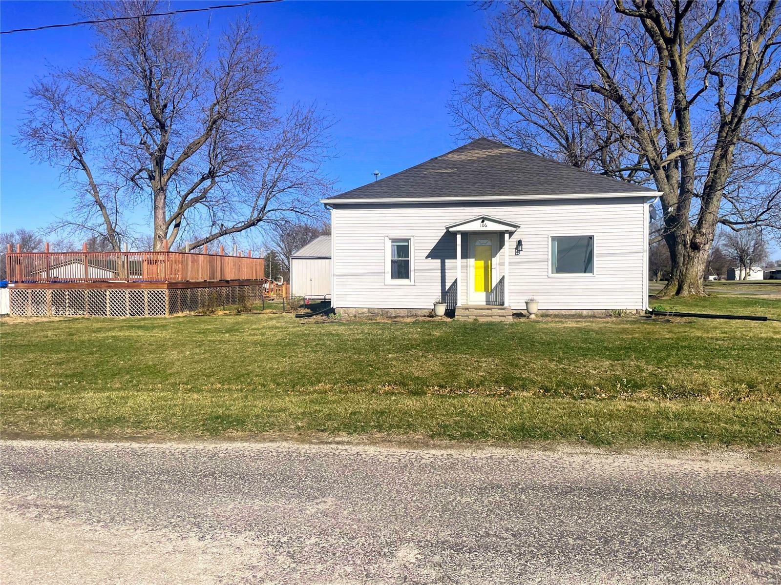 106 S 3rd Property Photo
