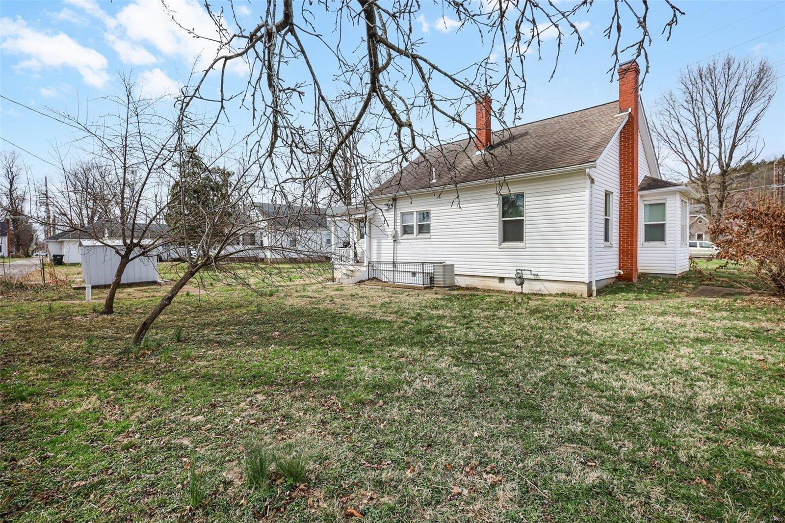 422 N Columbus Street Property Photo 25