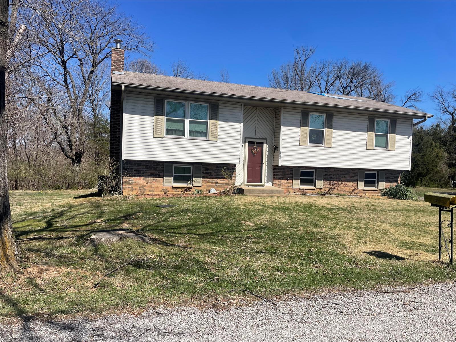 5755 Parkway Drive Property Photo