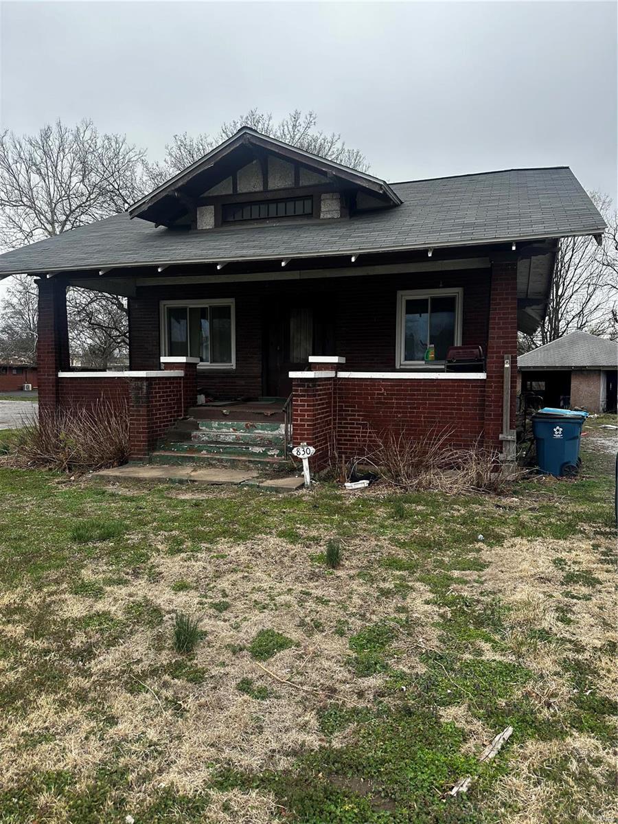 830 N Wood River Avenue Property Photo