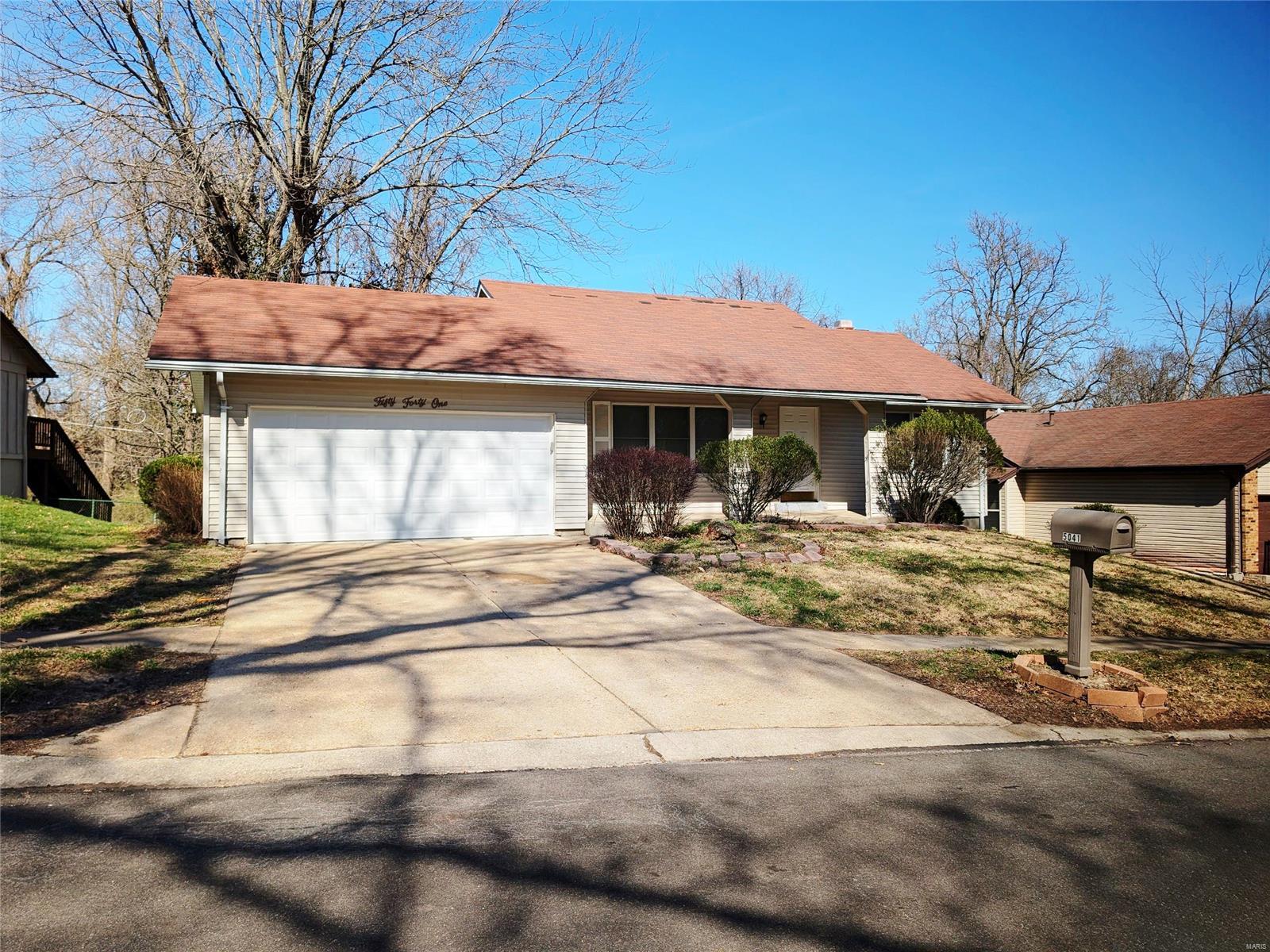 5041 Trailbend Drive Property Photo