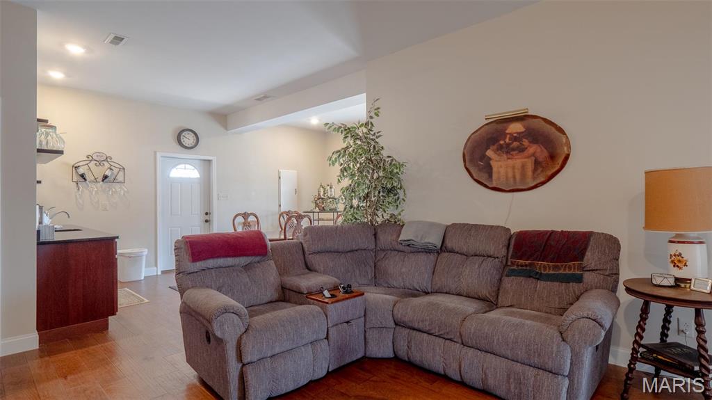 145 N Lake Drive Property Photo 23