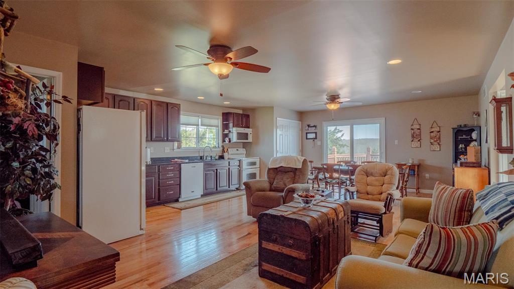 145 N Lake Drive Property Photo 31