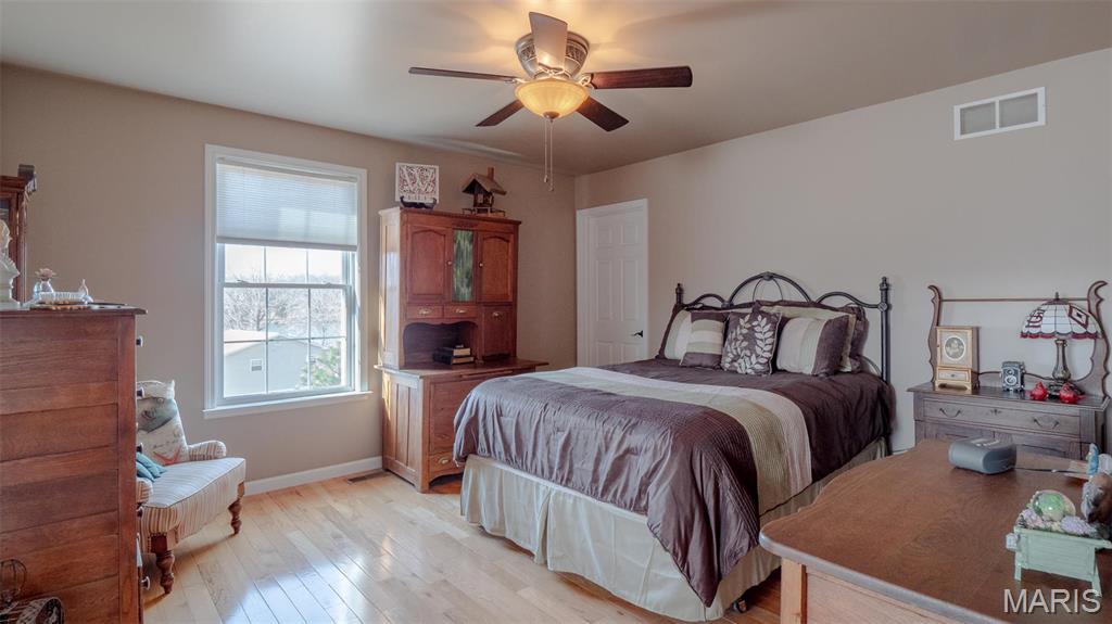 145 N Lake Drive Property Photo 37