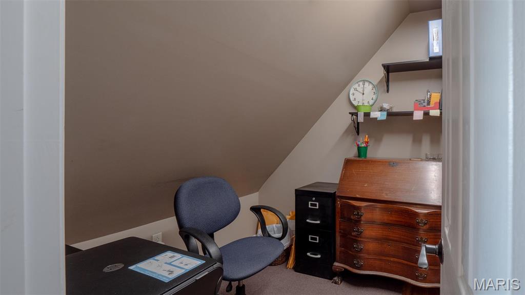 145 N Lake Drive Property Photo 40