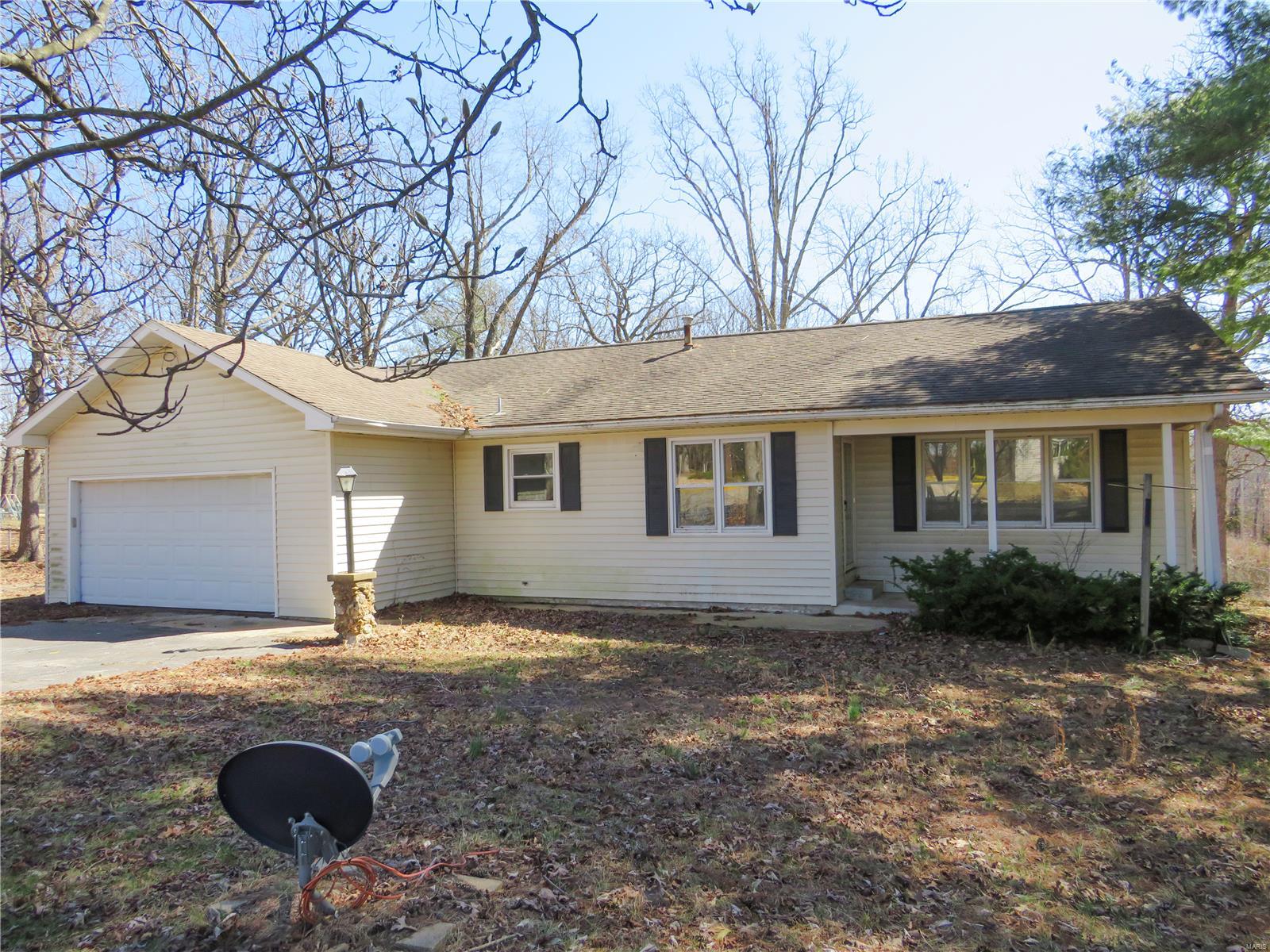 8 Indian Hills Drive Property Photo