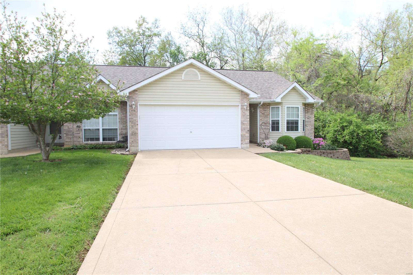 935 Blumhoff Road Property Photo 1