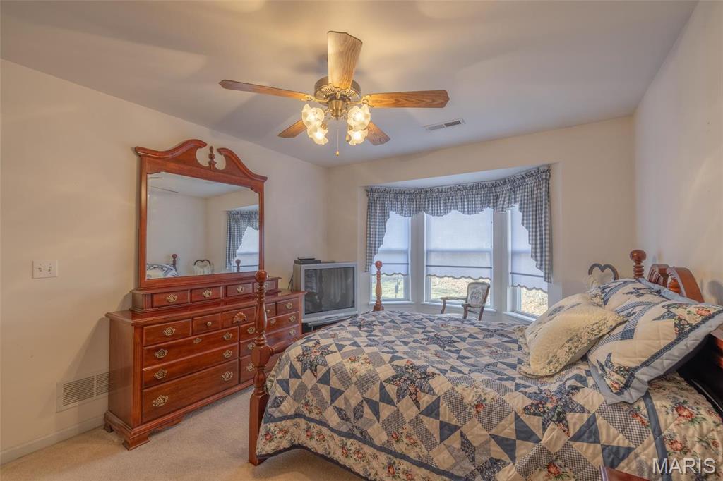 935 Blumhoff Road Property Photo 12