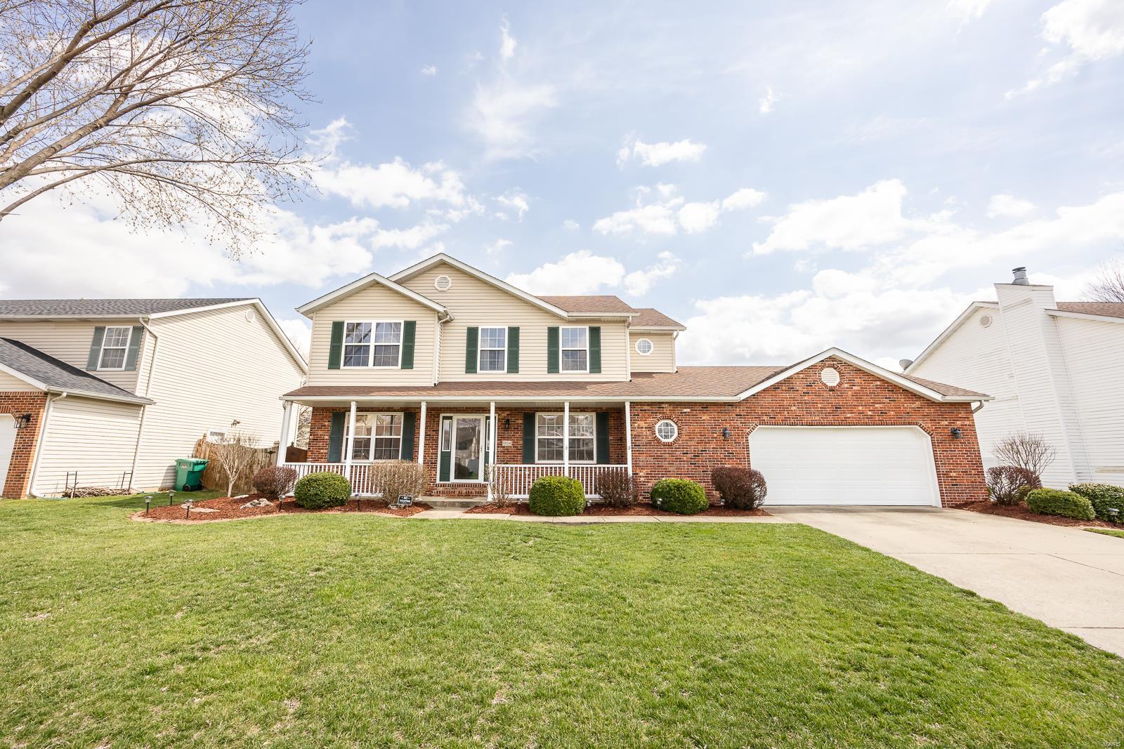 1204 Clarendon Drive Property Photo 1