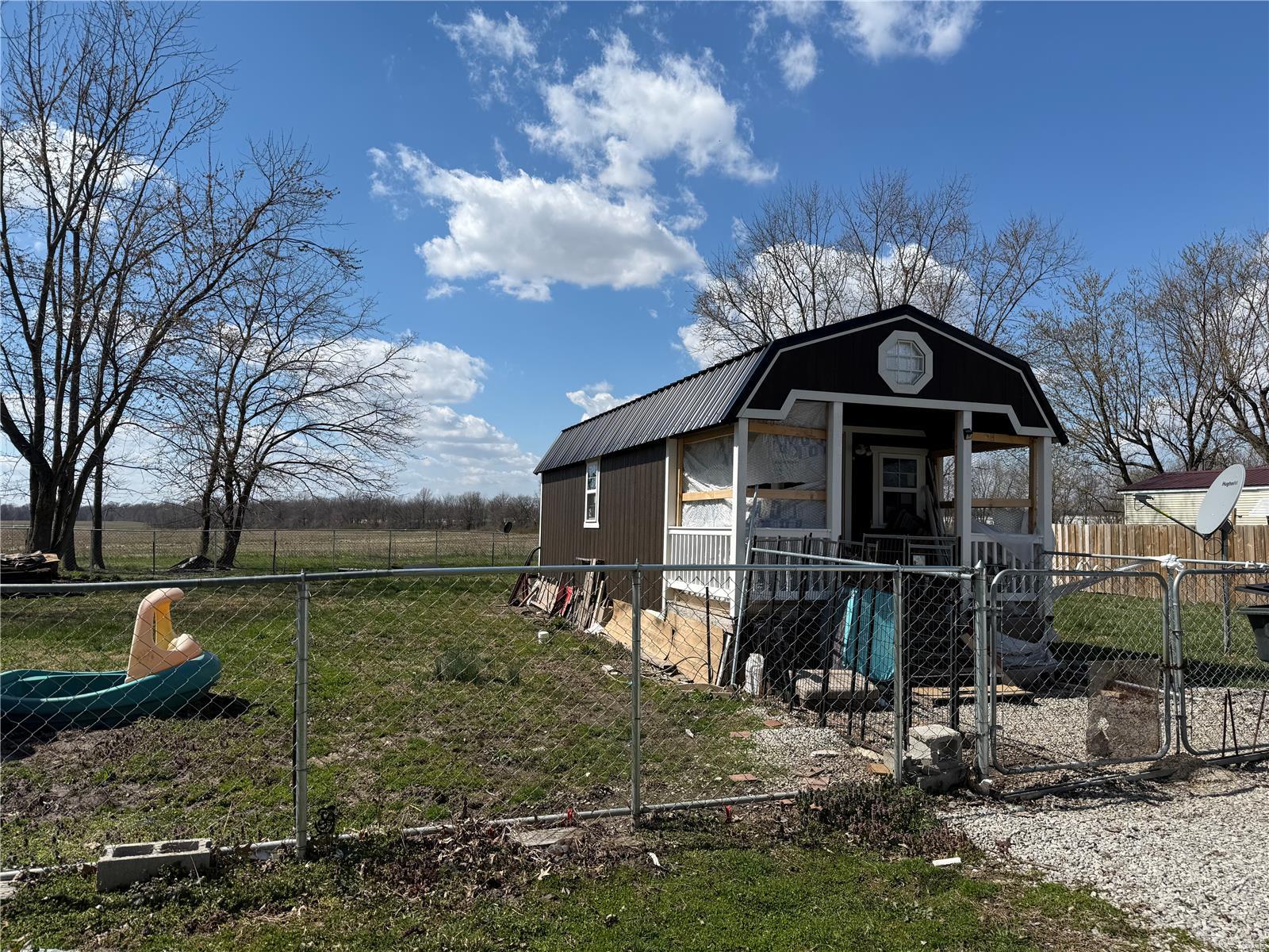 219 S West Street Property Photo