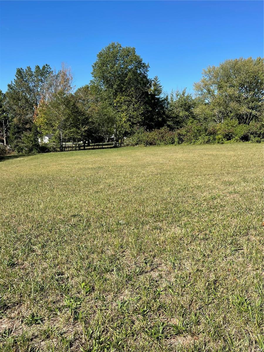 8 Hwy Hh Property Photo 9