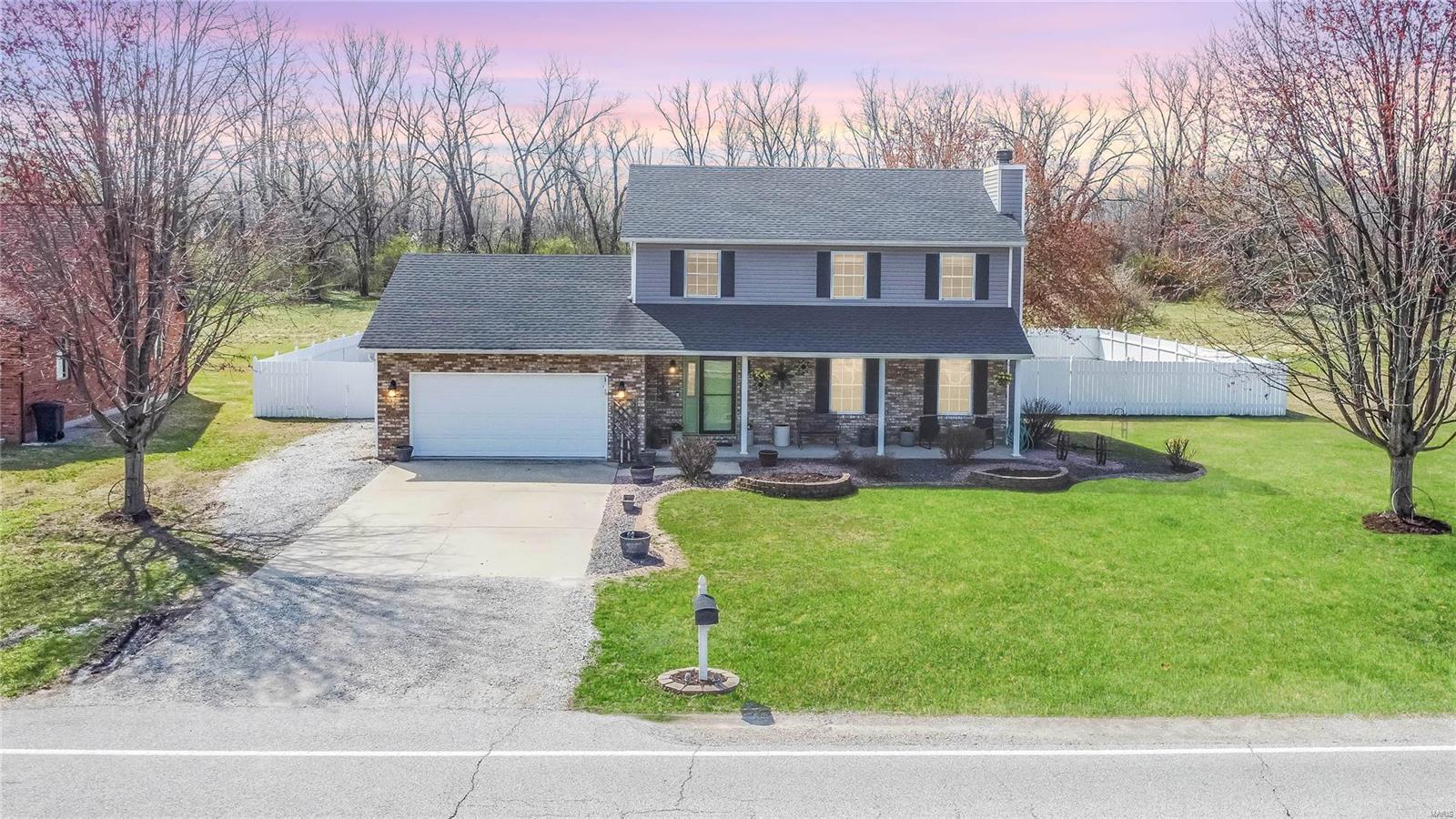222 Arlington Dr. Property Photo
