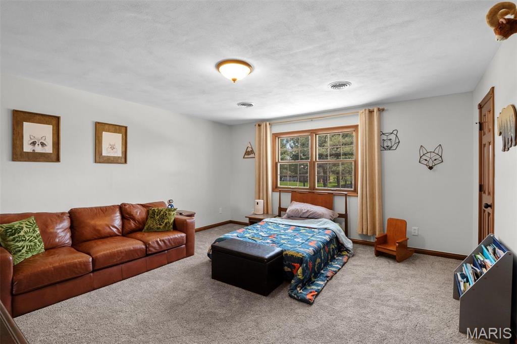 1211 Mann Road Property Photo 17