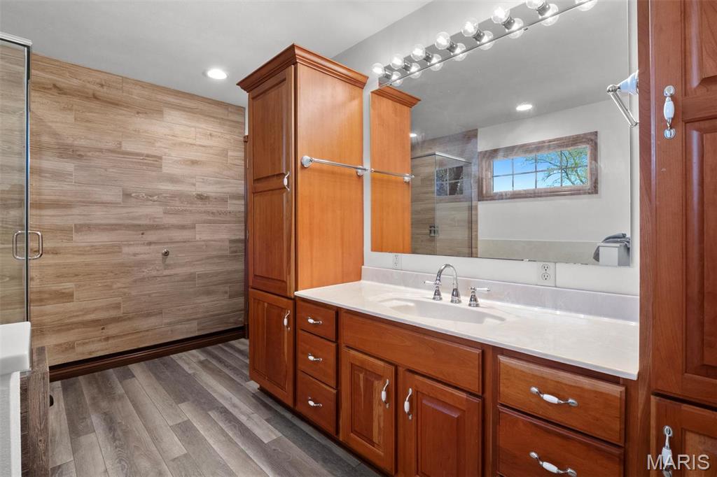 1211 Mann Road Property Photo 22
