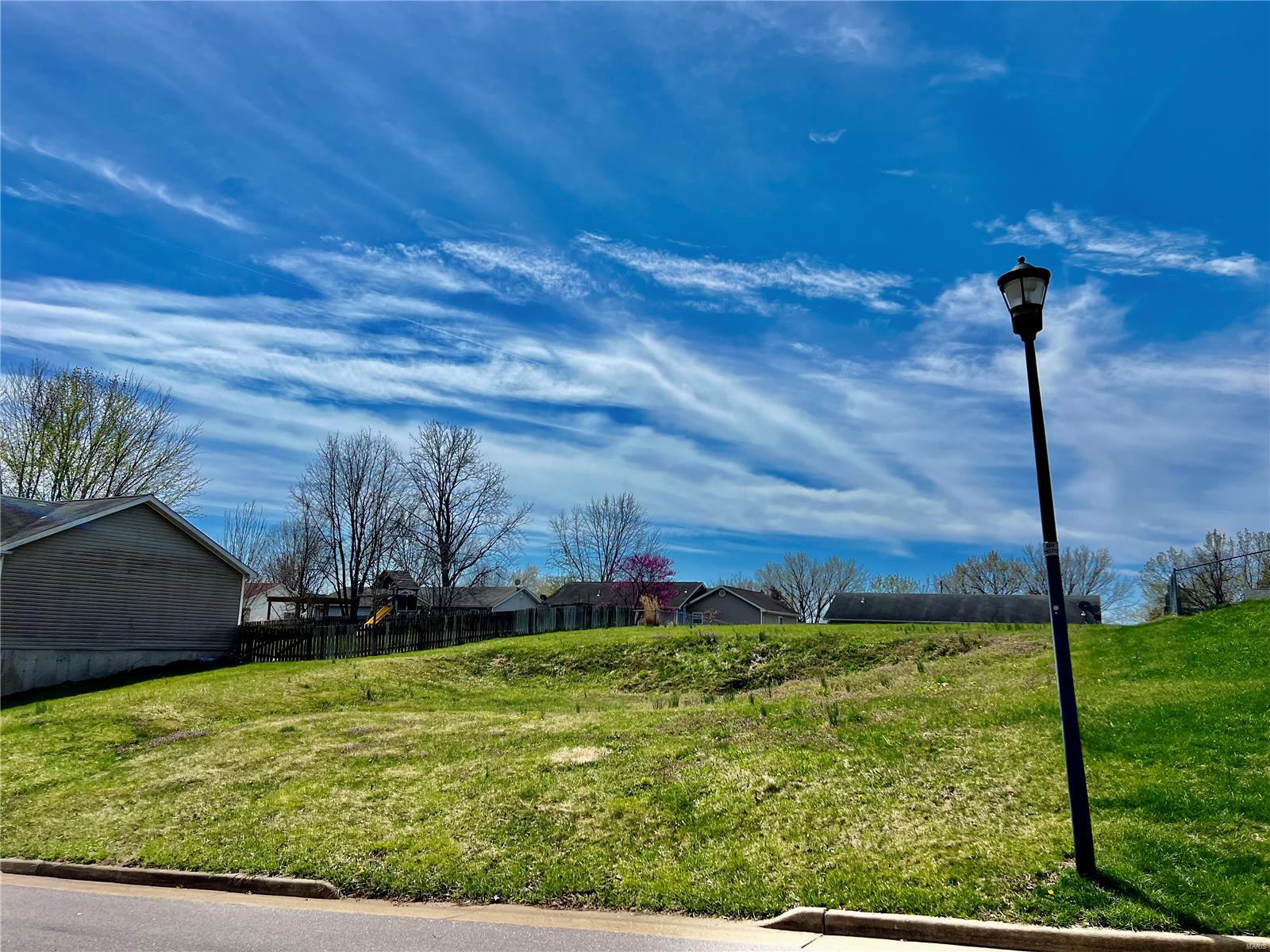 420 Vine Street Property Photo 2