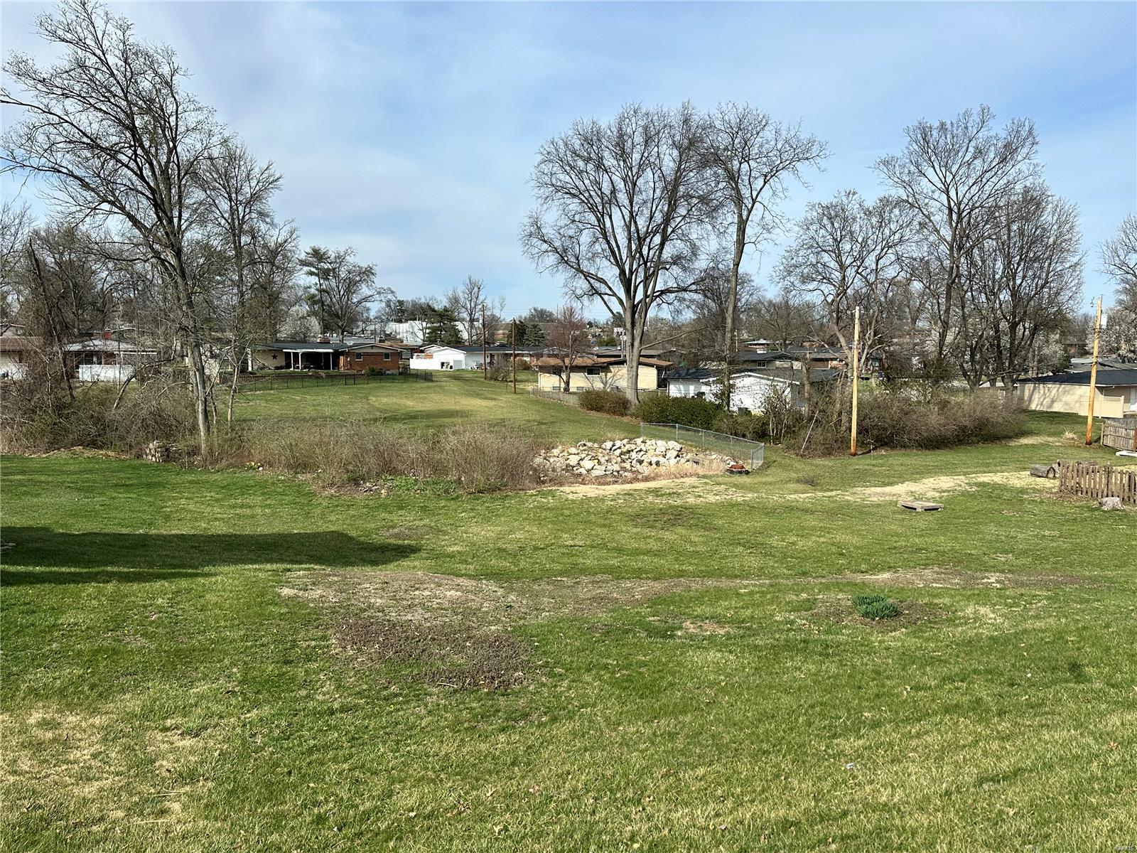 10229 East Watson Road Lt Split Real Estate Listings Main Image