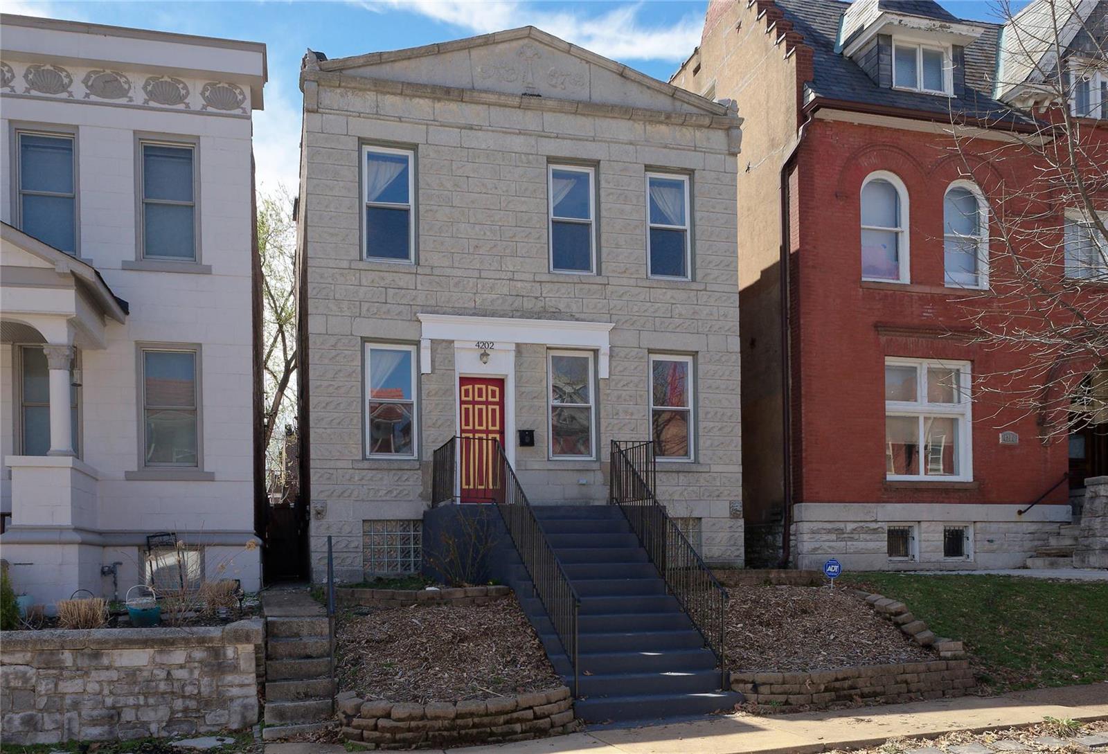 4202 Castleman Avenue Property Photo 1