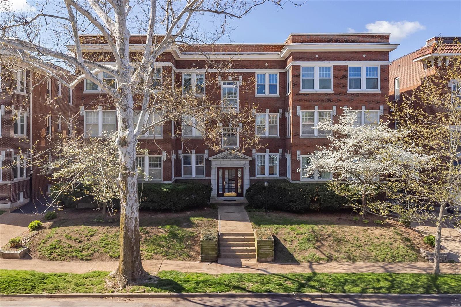 6300 Northwood Condo Real Estate Listings Main Image