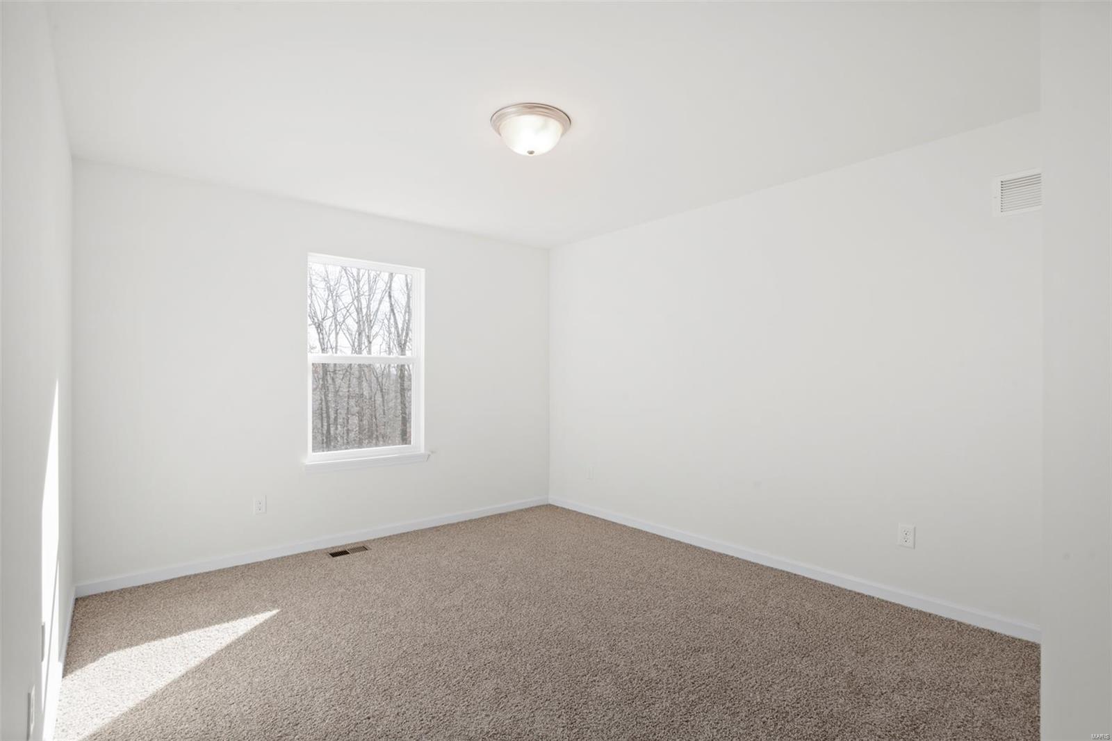 2414 Chukka Drive Property Photo 8