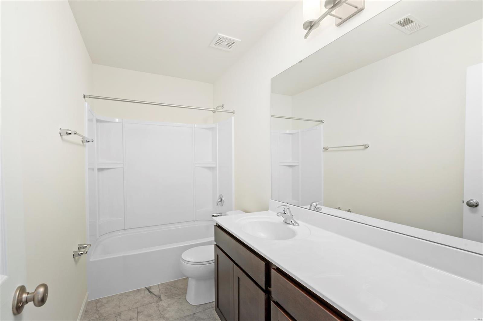 2414 Chukka Drive Property Photo 11