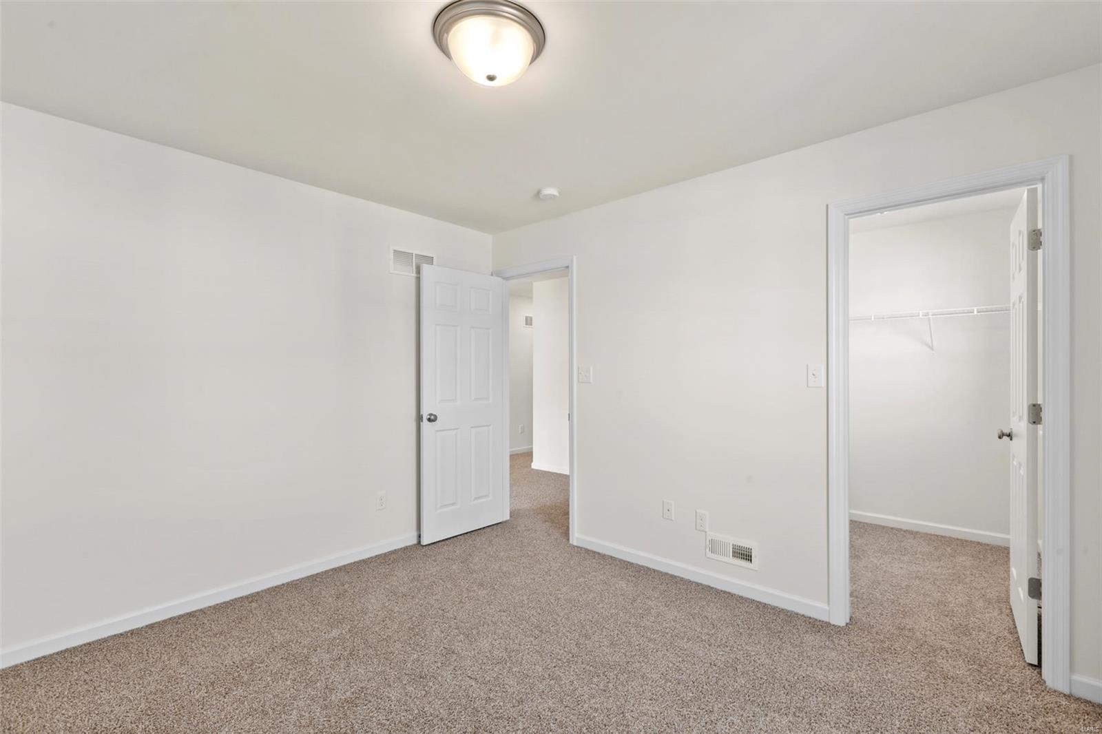 2414 Chukka Drive Property Photo 12