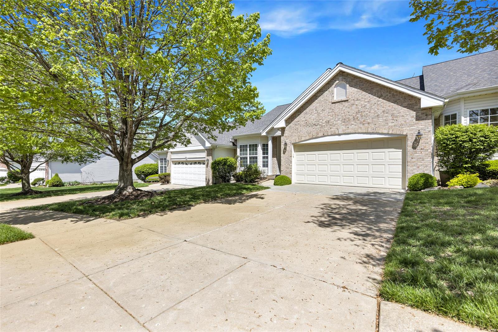 1302 Pine Bluff Drive 21b Property Photo 1