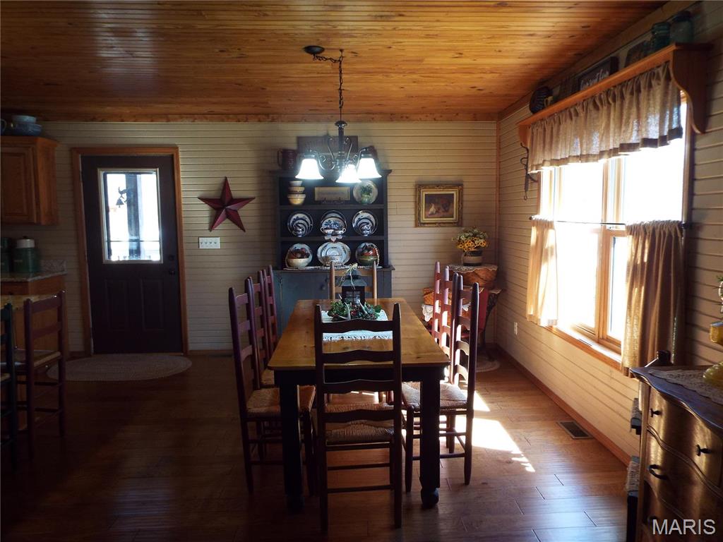255 Wayne 342 Road Property Photo 4