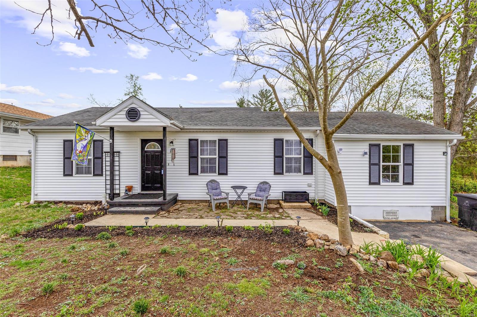 205 Westwood Drive Property Photo