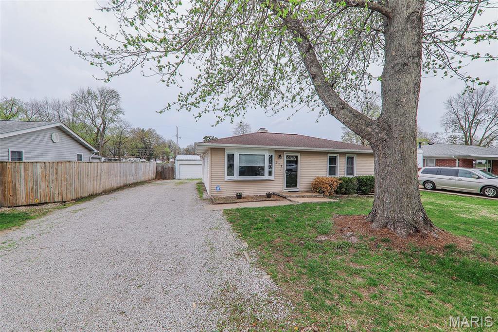 312 Frey Lane Property Photo 2