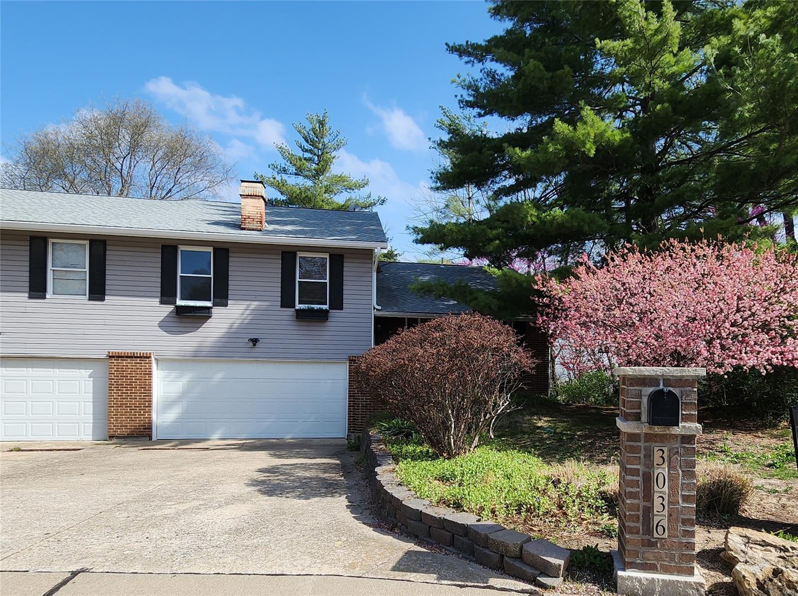 3036 Bluffwood Drive Property Photo 1