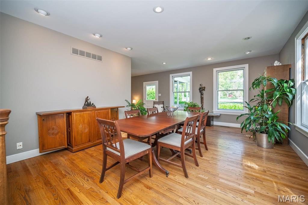 1211 S Geyer Road Property Photo 16
