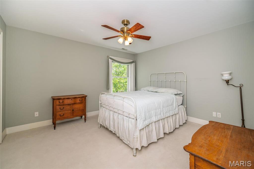 1211 S Geyer Road Property Photo 24