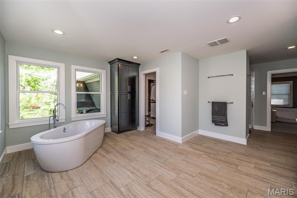 1211 S Geyer Road Property Photo 33