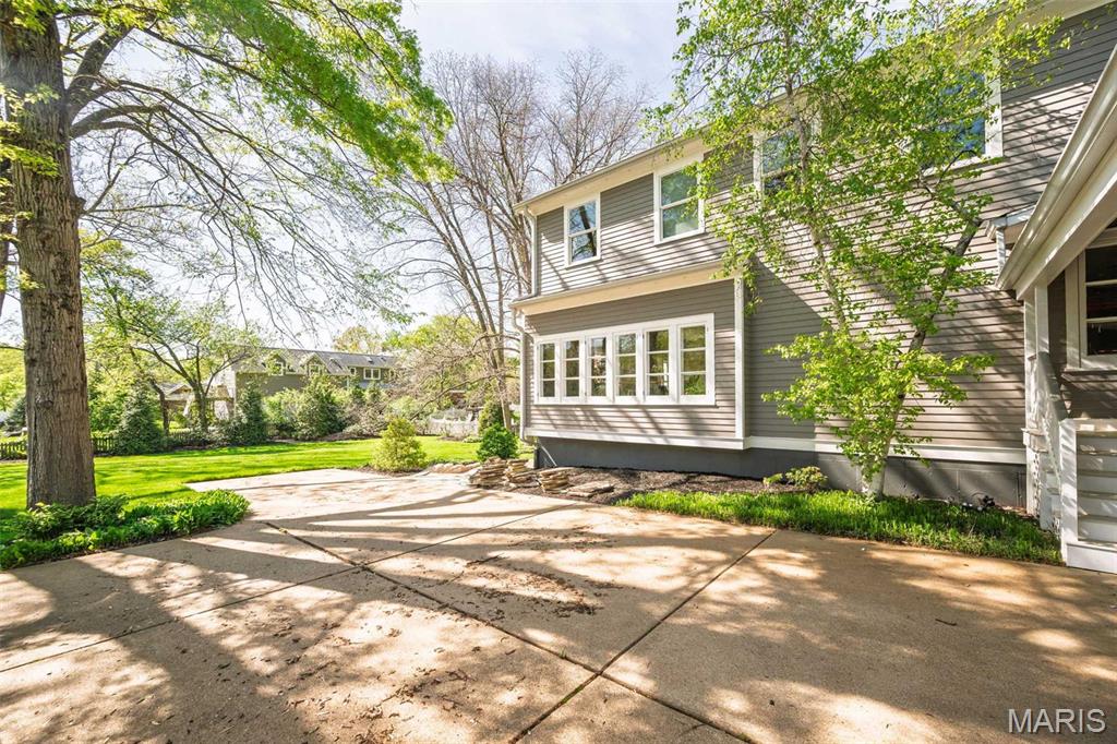1211 S Geyer Road Property Photo 41