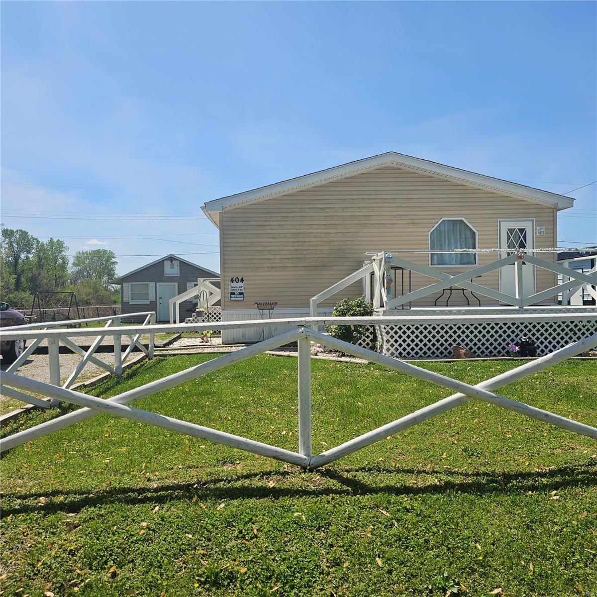 404 Garden Street Property Photo