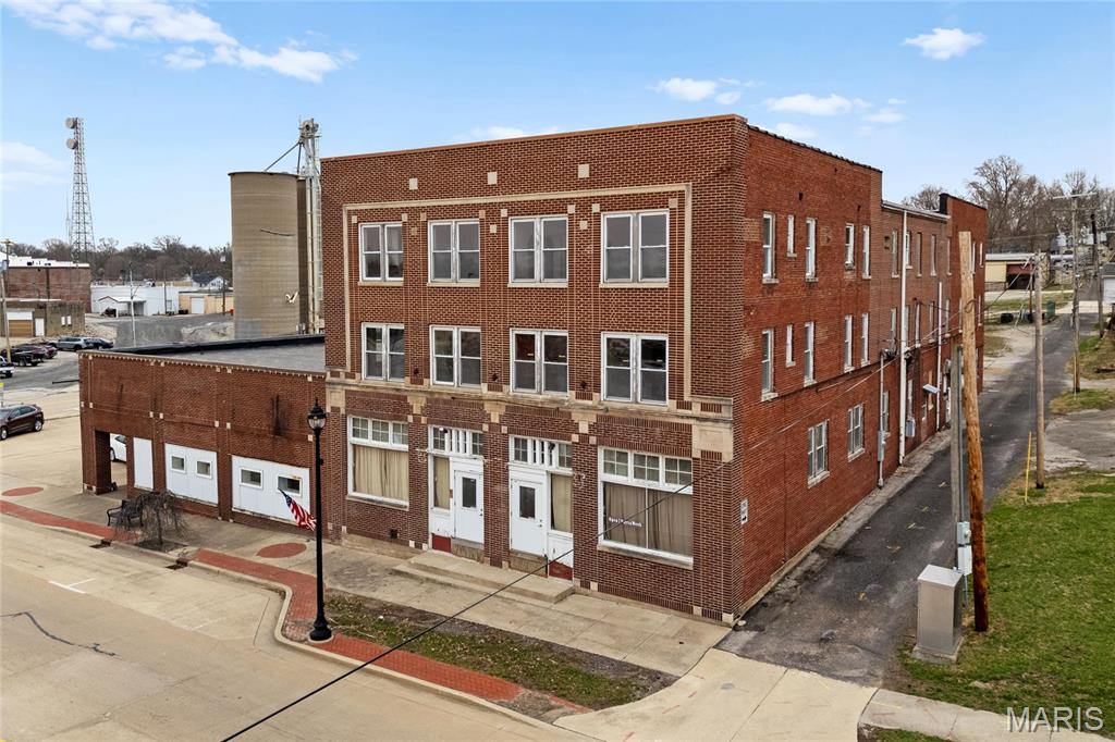 612 W Gallatin Street