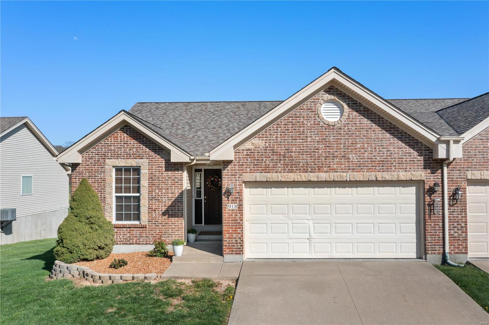 918 Fairway Drive Property Photo