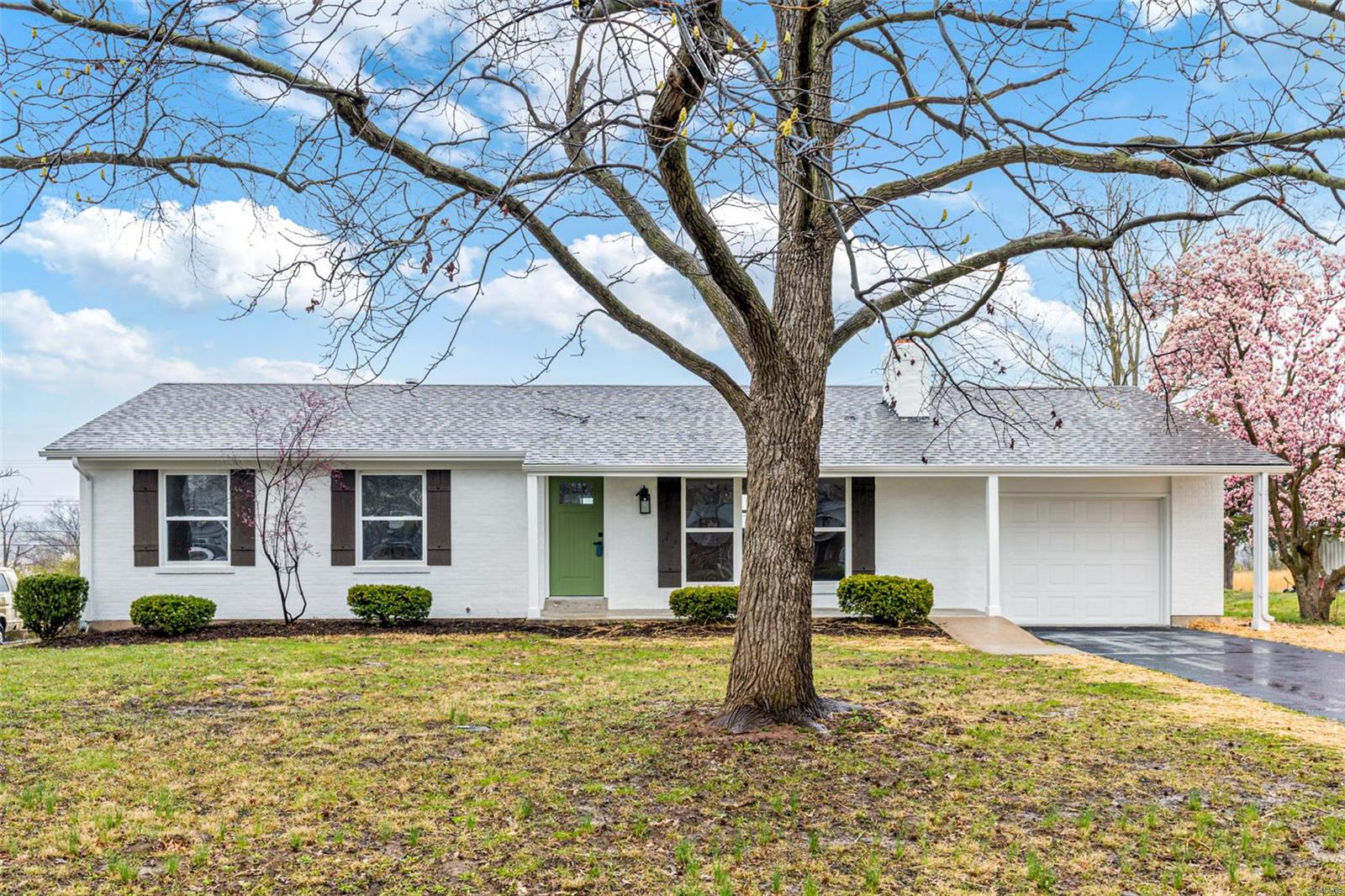 1121 E Cap Au Gris Street Property Photo