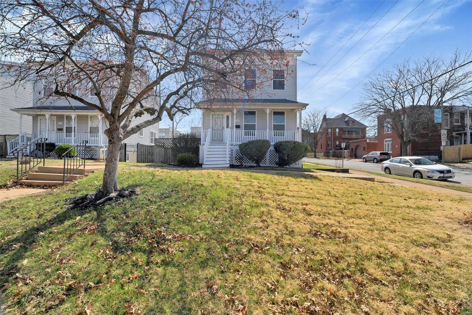 2762 Park Avenue Property Photo 1