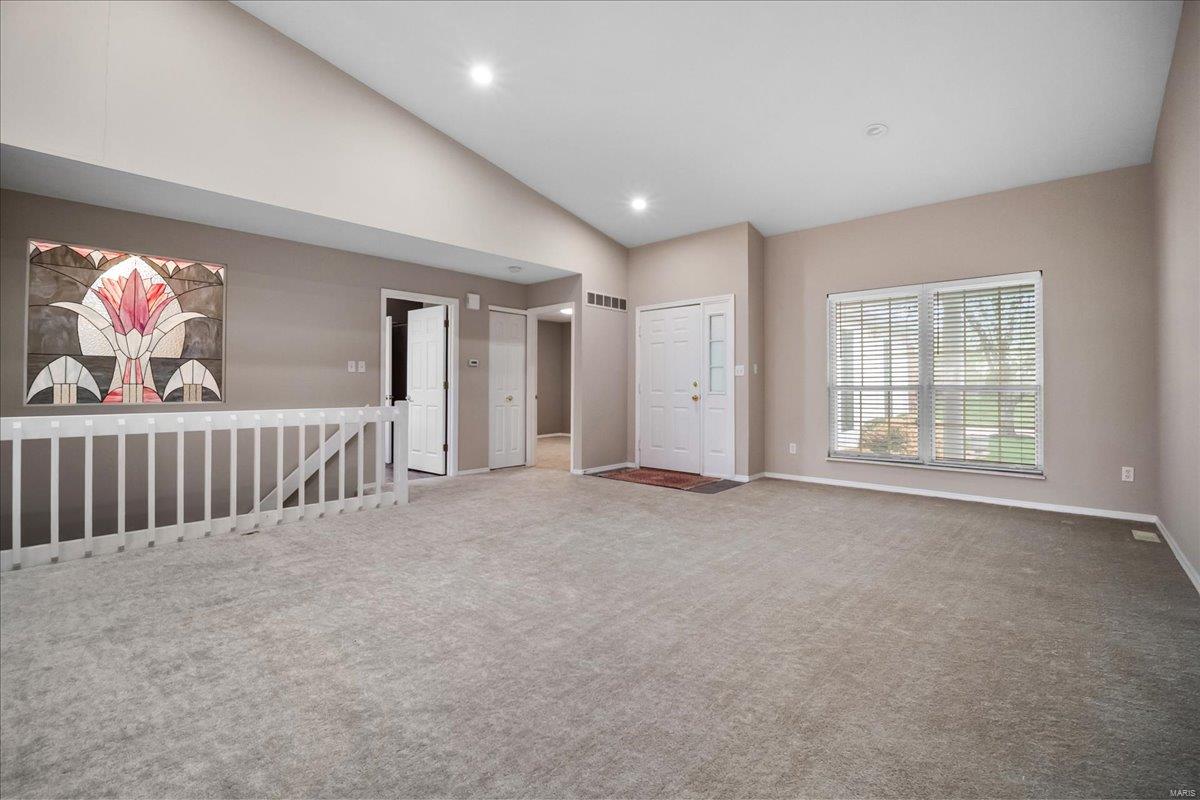 419 Charter Way Drive Property Photo 4