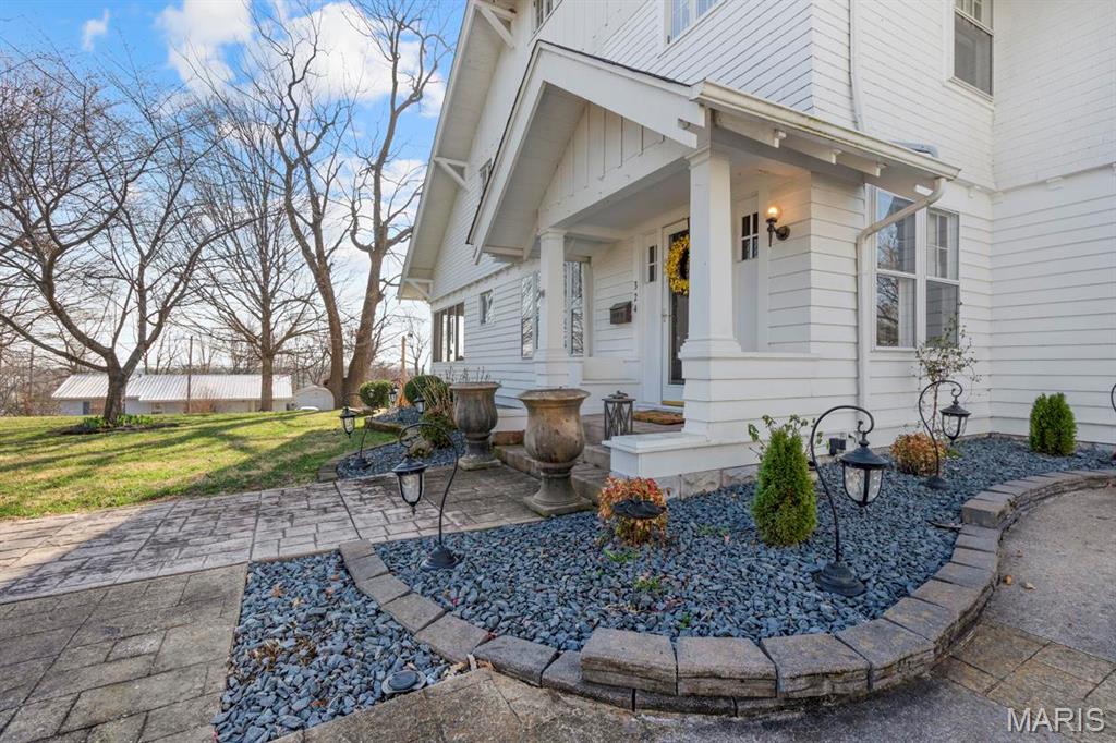 324 Vine Street Property Photo 5