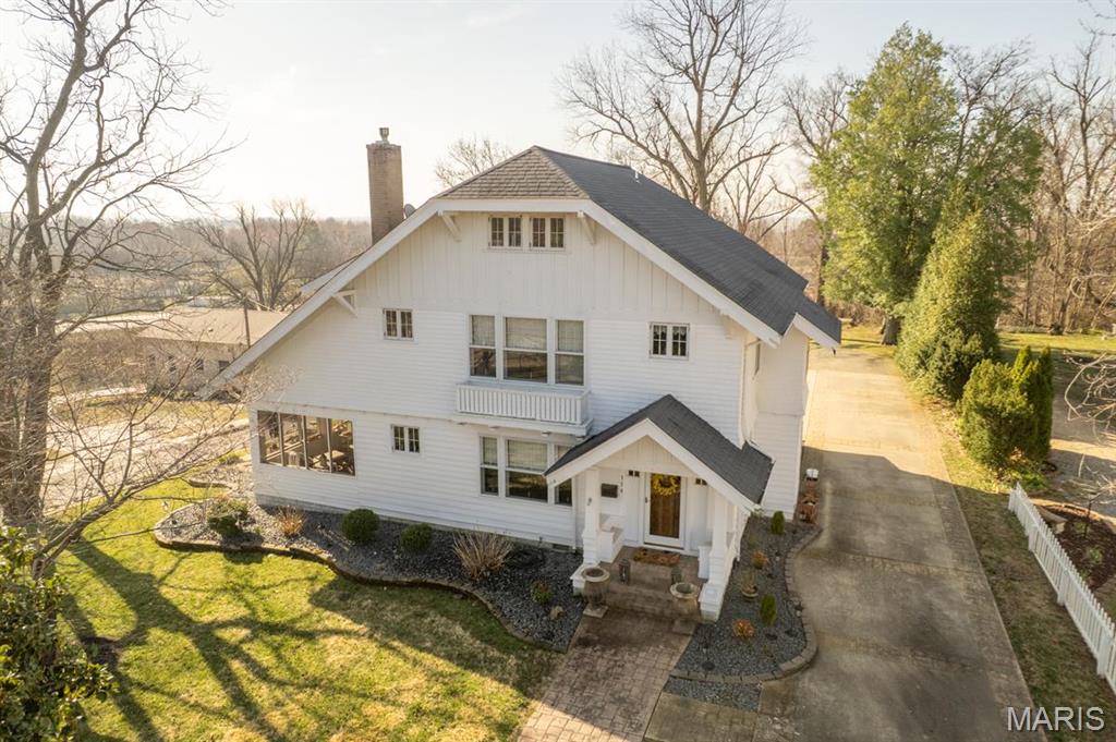 324 Vine Street Property Photo 8