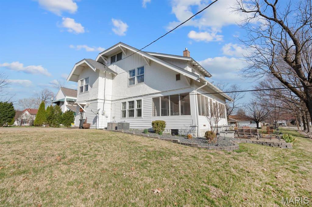 324 Vine Street Property Photo 32