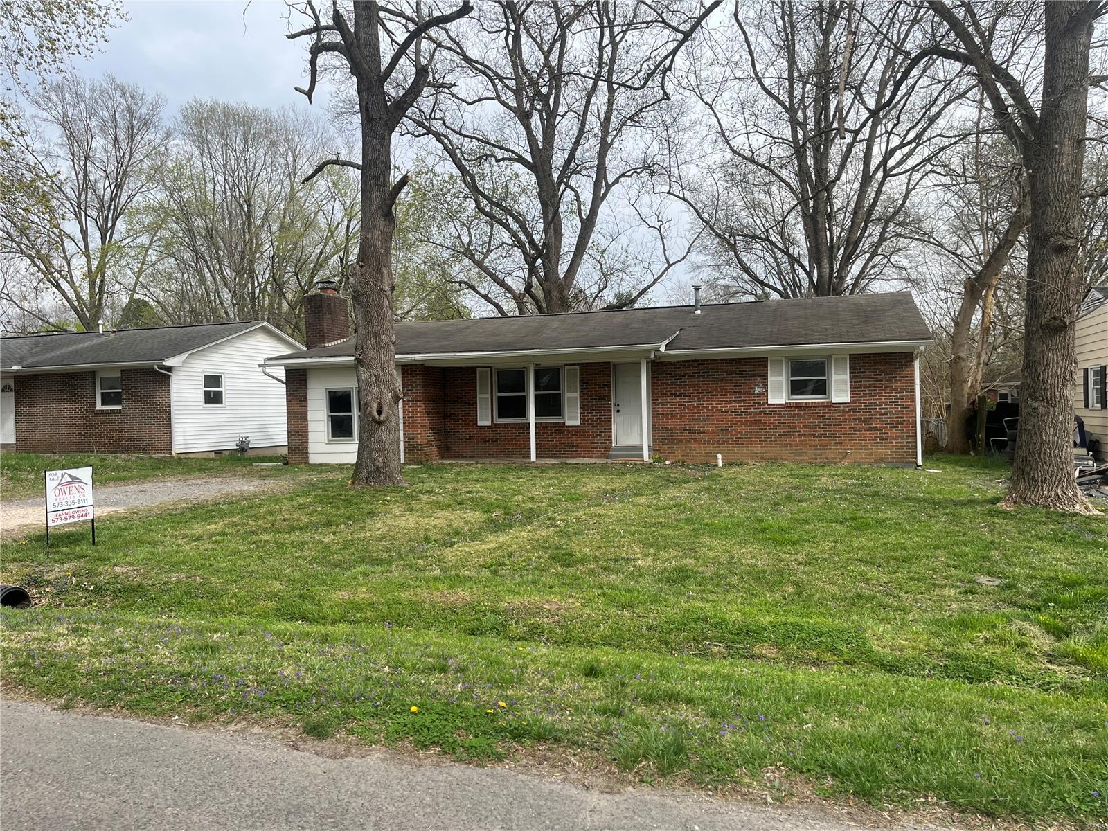 2408 Hilltop Lane Property Photo