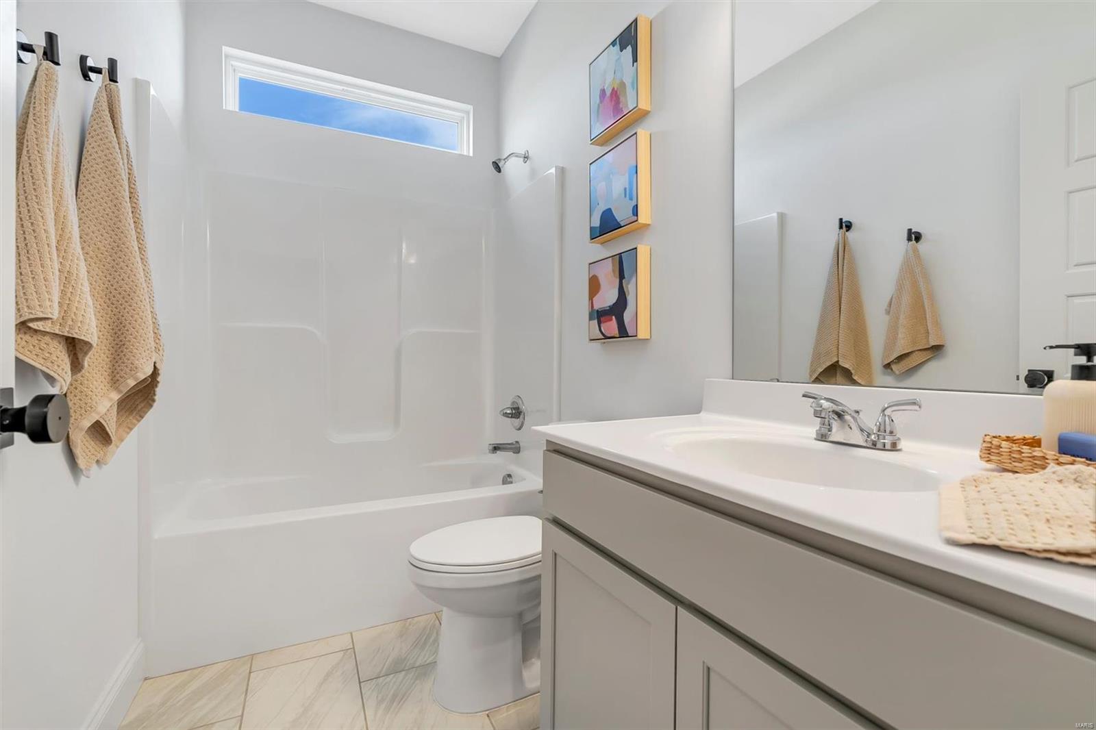 1154 Bloomfield Drive Property Photo 12