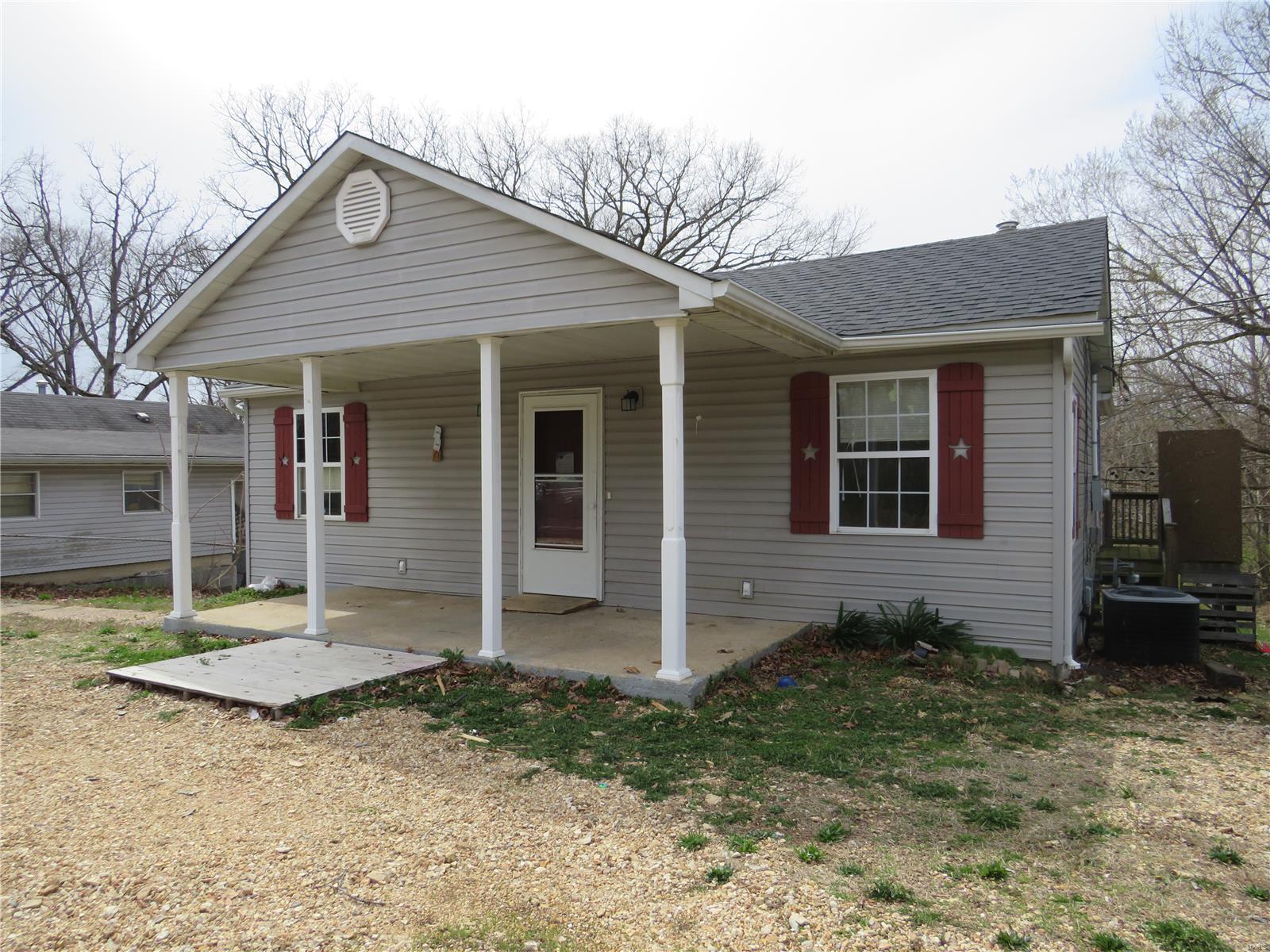 750 Watson Road Property Photo