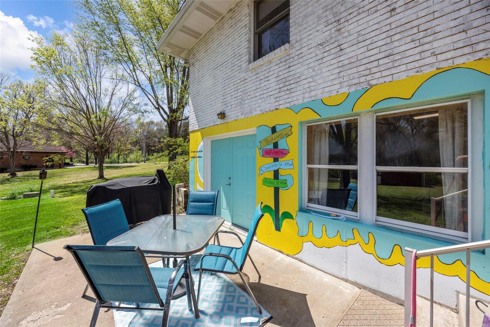 2554 Highway N Property Photo 9