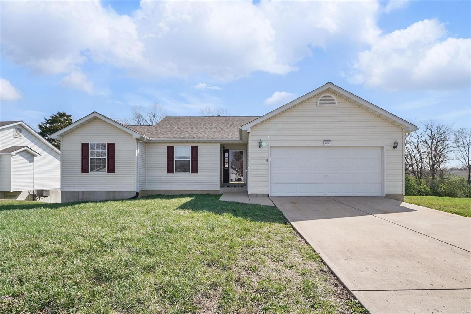 808 Big Red Court Property Photo